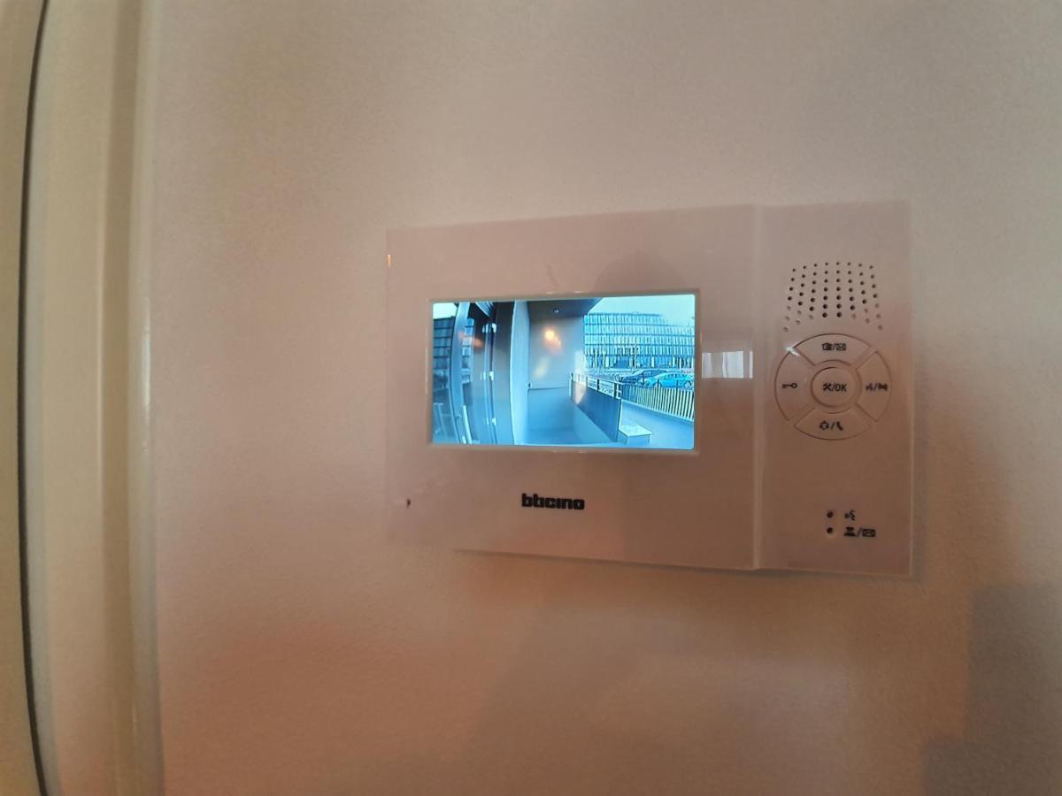 Executive Apartment Avantgarden Coresi Braşov Exteriör bild